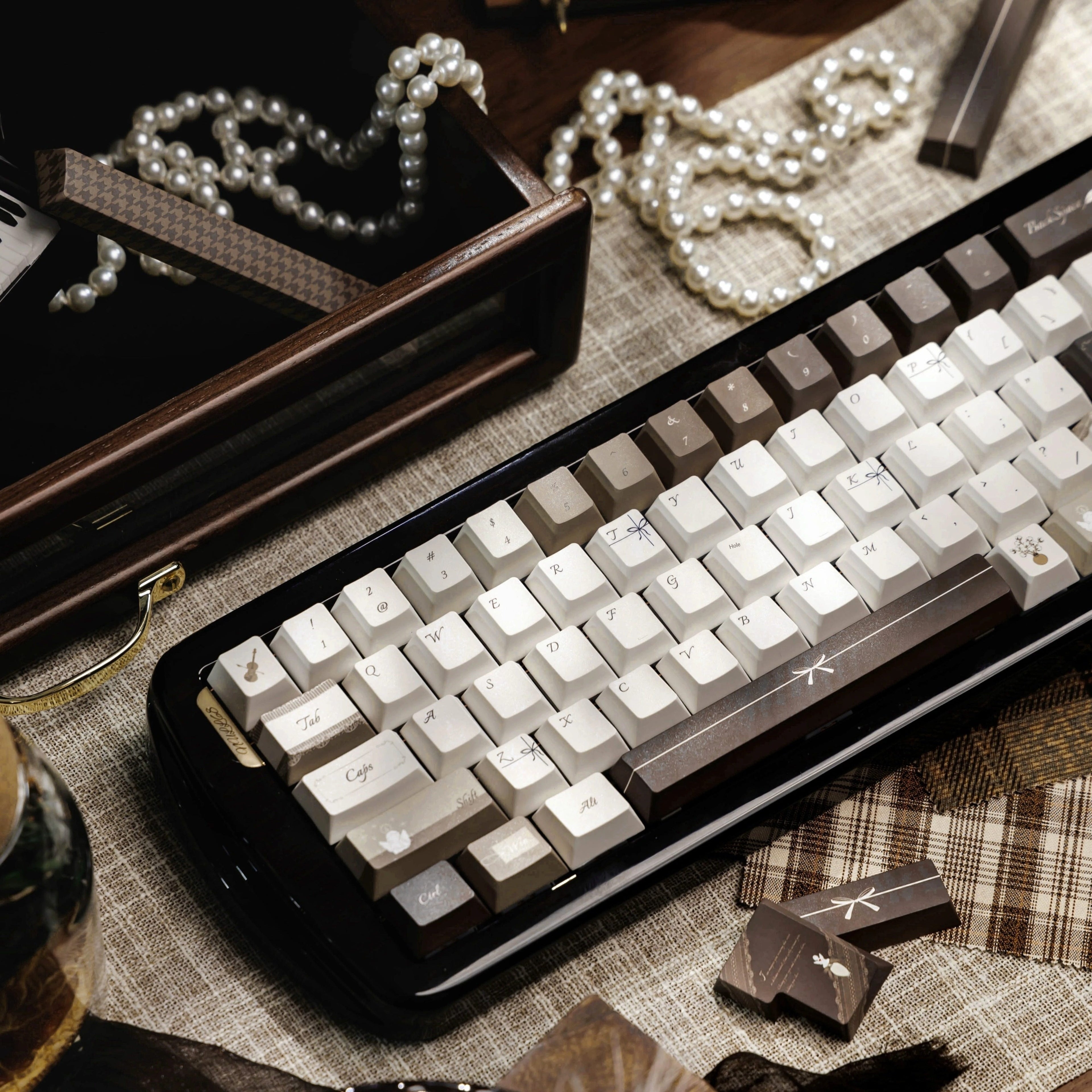 Wood-scented Perfume Keycaps For Mechanical Keyboards