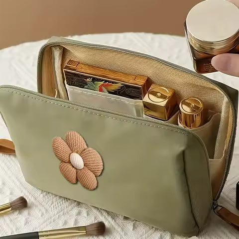1 PC Flower Cosmetic Pouch Lightweight Portable Makeup Organizer Bag Female Make Up Case Storage Pouch Cosmetic Bag For Travel