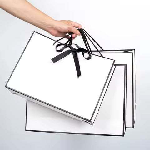 1-50pcs Gift Packaging White Paper Box With Black Border Shopping Bags Portable Tote Bags Bow Ribbon Dinner Party Supplies